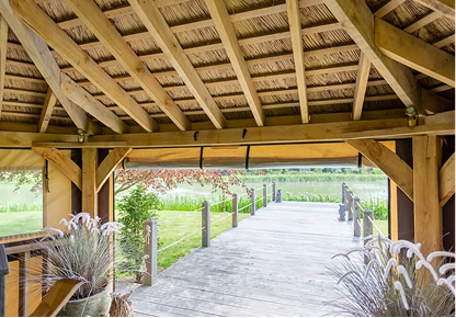 Home office / workshop oak frame building